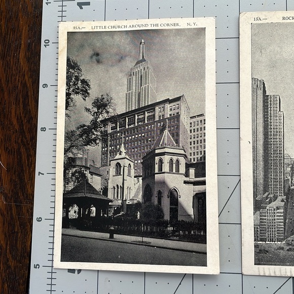 Small lot (3) black/white postcards of New York architecture ,ca 1940's - Picture 5 of 9